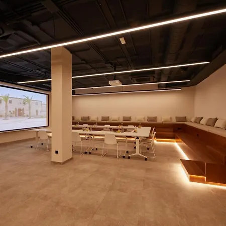 Rural Es Riquers Kır Evi