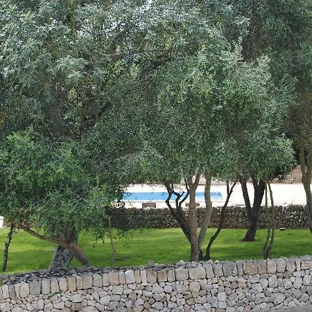 Rural Es Riquers Country house